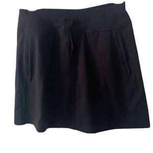 Kuhl Skort Skirt Shorts Athletic Black Stretch Zipper Pockets Hiking Golf Medium